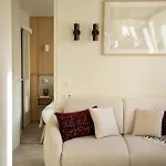 Champs Elysees - Ponthieu Appartement *