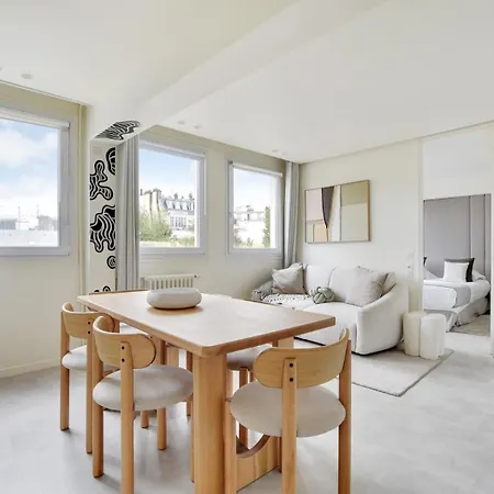 Champs Elysees - Ponthieu