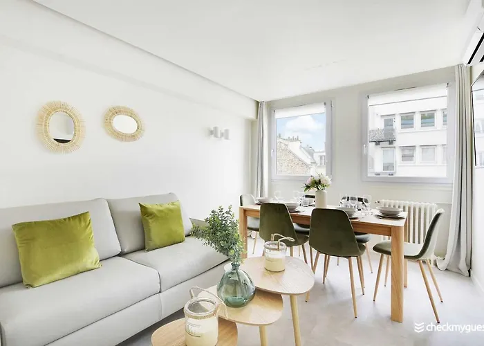 Champs Elysees - Ponthieu Appartement