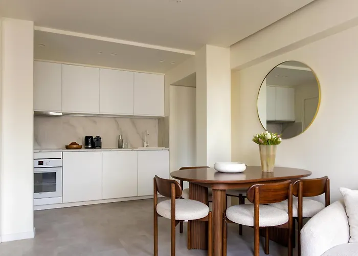 Appartement Champs Elysees - Ponthieu *