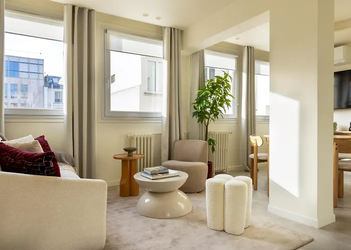 Appartement Champs Elysees - Ponthieu Paris