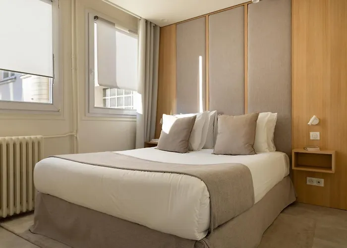 Champs Elysees - Ponthieu Appartement *