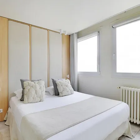 Champs Elysees - Ponthieu Apartamento