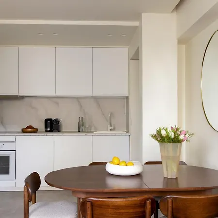 Apartamento Champs Elysees - Ponthieu Paris